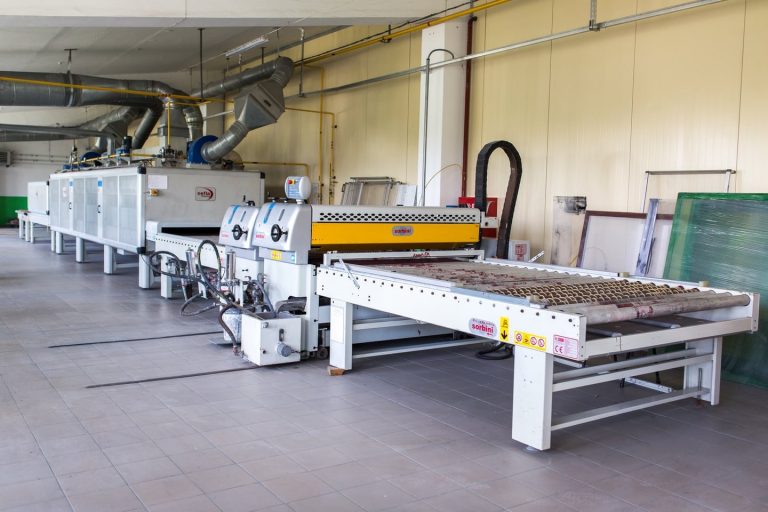 Sobrini Glasscoater 2MF - станок для нанесения краски на стекло Sobrini Glasscoater 2MF - наносит керамическую и органическую краску на стекло